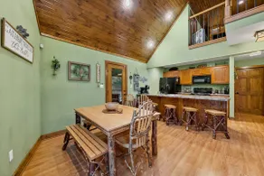 Cozy Lakefront Cabin in Mammoth Cave on 16 Acres - Image 5
