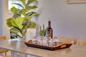 Knoxville Gem | 10 Min to DT | Sleeps 6 + Parking - Image 2