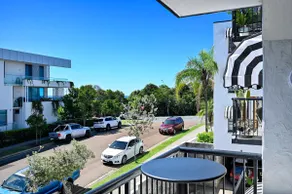 Beachside Bliss, 1 B/R Retreat - Image 2