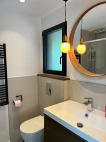 Very comfortable air-conditioned studio - Image 4