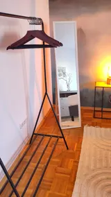 Large, modern & super cozy! - Image 3