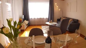 Large, modern & super cozy! - Image 4