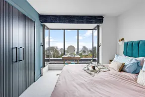 Luxury & comfort with sea views, cinema room & gym - Image 4