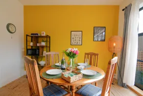 Cosy Stylish house near Southend - Pass the Keys - Image 2