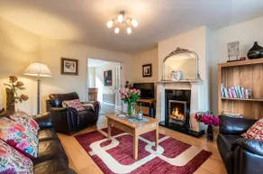 Foleys Guesthouse Ardmullen Self-catering sleeps 6 - Image 2
