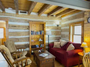 The Log House - Image 2