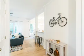Claire’s Charming Cottage near RDU and RTP - Image 4