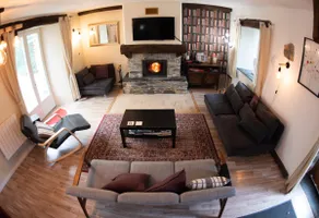 La Noisette - with Aircon -17th Century - sleeps 7 - Image 2
