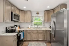 Bungalow by the River-Summer Oasis-Pet Friendly - Image 4