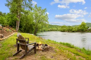 Bungalow by the River-Summer Oasis-Pet Friendly - Image 2