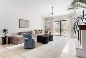 Chic & Luminous 3BR Apartment in Kifisia - Image 3