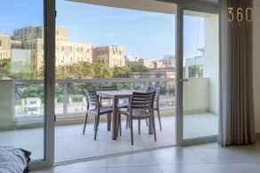 Lovely designer 3BR Apt with Private Terrace with BBQ by 360 Estates - Image 3