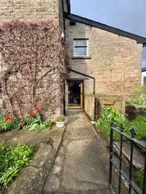 Skirrid Studio Stay near the Welsh beacons - Image 2
