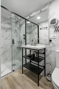 Madrid Villaverde V - Apartment with patio, AC - Image 5