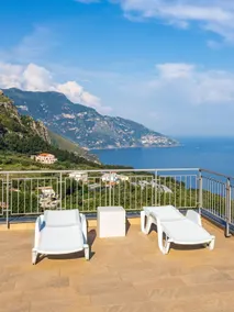 De Vivo Realty - Villa Cristina - Image 3