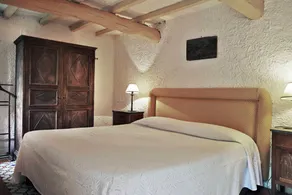 Picturesque Tuscan Apartment, Private Garden - Image 5