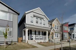 5 Queen Beds • Family Home • Foosball • Near Airport • AC - Image 4