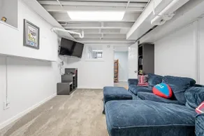 Cozy 3B2Ba Home with huge backyard - Image 5