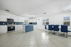 3 Bedroom Pool Home in PSL - Image 5