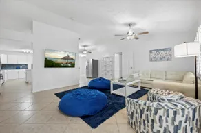 3 Bedroom Pool Home in PSL - Image 4
