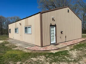 The Bunkhouse - Image 3