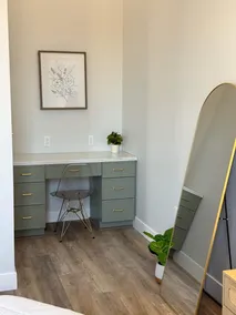 Loft Apartment On Main - Sleeps 4 - Image 4