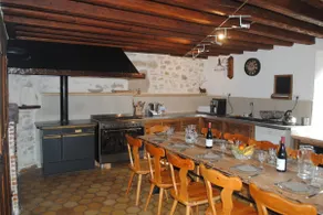 Au Jardin Des Clefs - Image 4