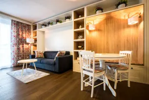 Lake Apartment - Image 2
