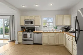 Cozy 3BR Home • WiFi, Games, Backyard - Image 4