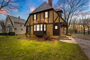 Cozy 3BR Home • WiFi, Games, Backyard - Image 2