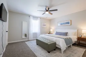 •3 King Beds •4 TVs •1 Mile to I-75 •Pets Allowed - Image 5