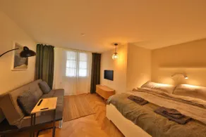 Union Apartment 5 - Image 4