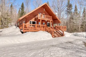 ”L'Autentique”, log cabin, four seasons - Image 2
