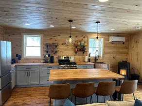 Cozy Luxury Cabin in Dorchester - Image 2