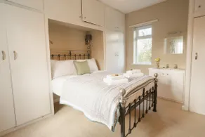 Cottage in lovely Rossett Village sleeps 7 - Image 2