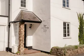 Cottage in lovely Rossett Village sleeps 7 - Image 5
