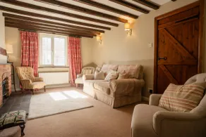 Cottage in lovely Rossett Village sleeps 7 - Image 3