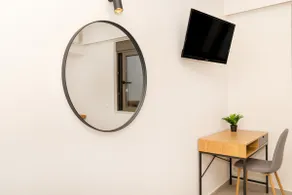 Dreta Deluxe one bedroom suite with sea view - Image 3