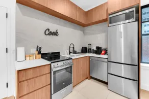 Monthly friendly Lux 1BR 20 Min FIFA 4 min to Prud - Image 3