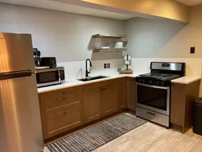 Amazing Full Basement Apartment - Image 4