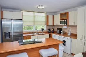 Tropical Heaven 3BR Apart on Vega Baja Beach - Image 5
