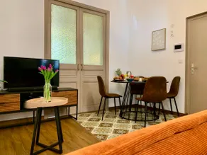 L'Ambre – Refined Apartment - Image 5