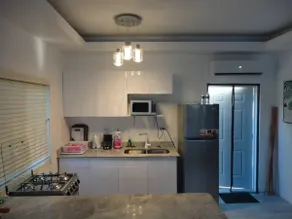 Ocho Rios Modern Self Contained Studio with pool, cable, LED TV, fast Internet. - Image 3