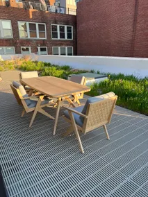 Luxury 3 bedroom 3 bathroom downtown loft - Image 4