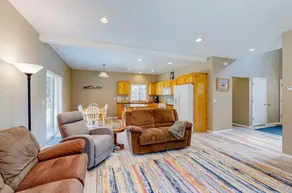 Peaceful 3BR by LaPine State Park, up to 8 guests - Image 3