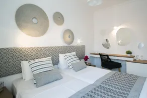 Aurora - Rooms & Suites - Spetses - Image 2