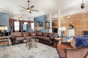 Wild Equine BNB Loft Apartment - Image 2