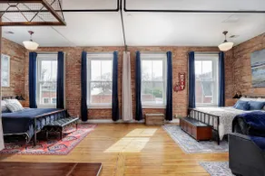Wild Equine BNB Loft Apartment - Image 5