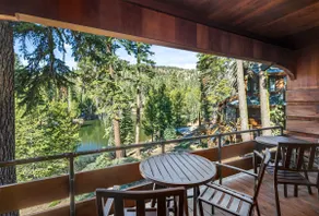 The Lake Chalet - Image 2