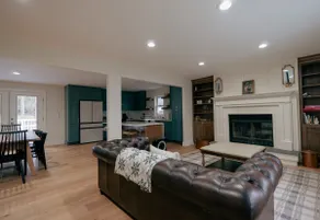 Spacious 5-Acre Family Retreat in the Catskills - Image 4